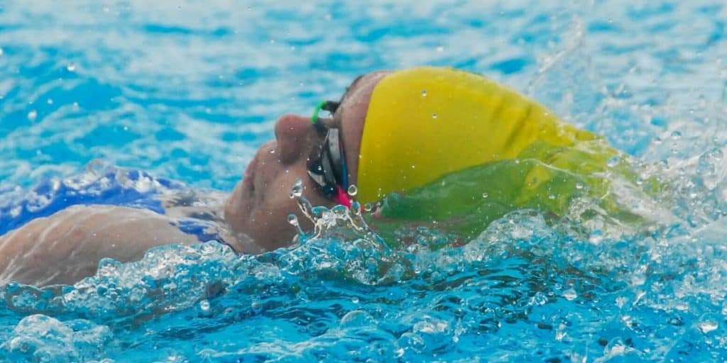 How to lose weight when swimming