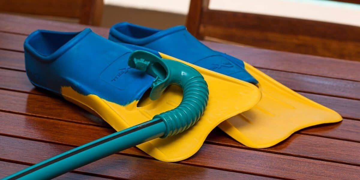 swimmer's snorkel