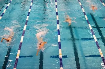 head position distance swimming