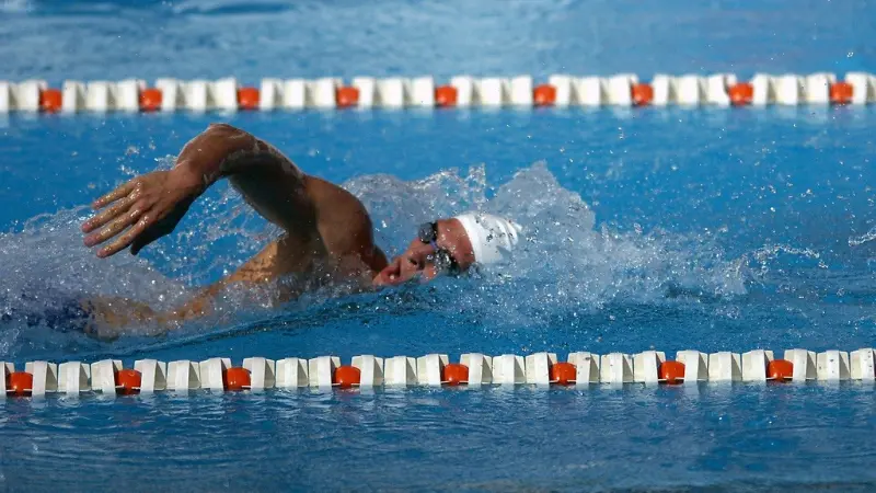 How Many Laps Is A Good Swim Workout? (The Perfect Swim)