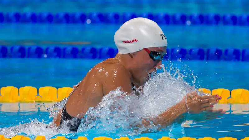 tech suit range of motion in breaststroke